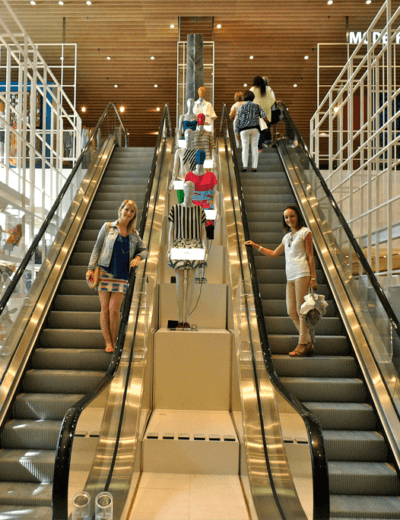 Les Terrasses du Port, shopping vue mer