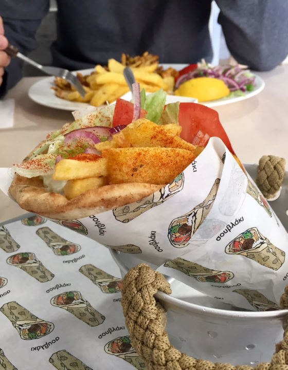 VICKY’S, l’authentique petit snack grec à Toulon
