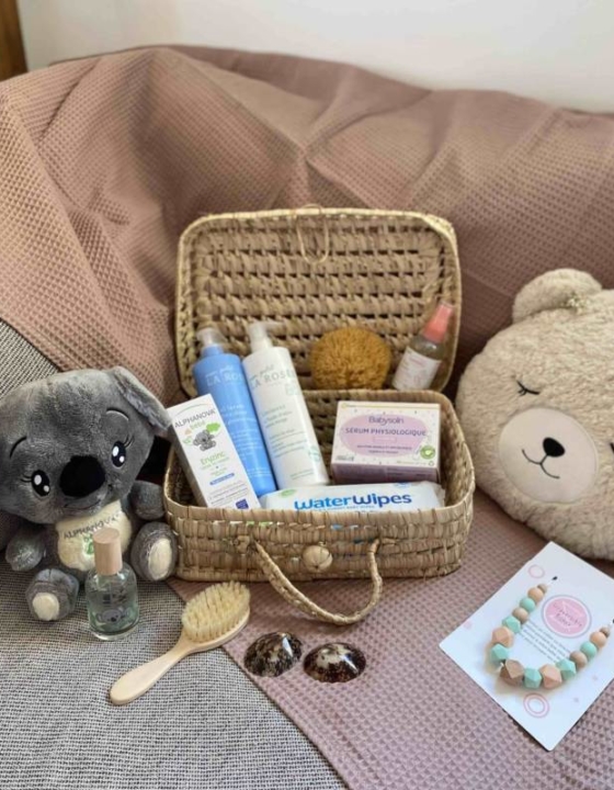 Ma valise maternité pour maman et bébé avec Apothical Pharmacie Varoise